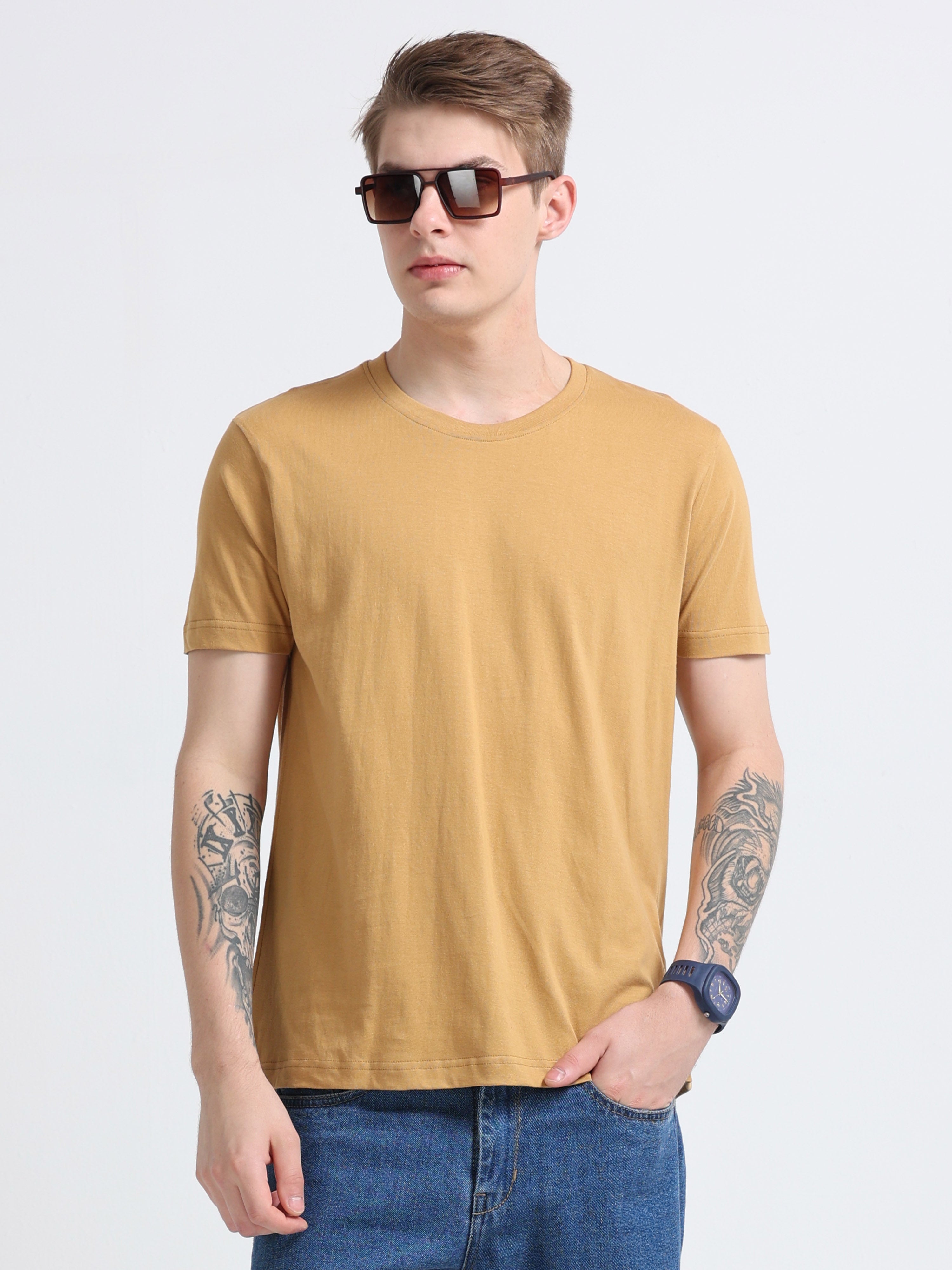 Men Cotton Biscuit Color Round Neck T-shirt