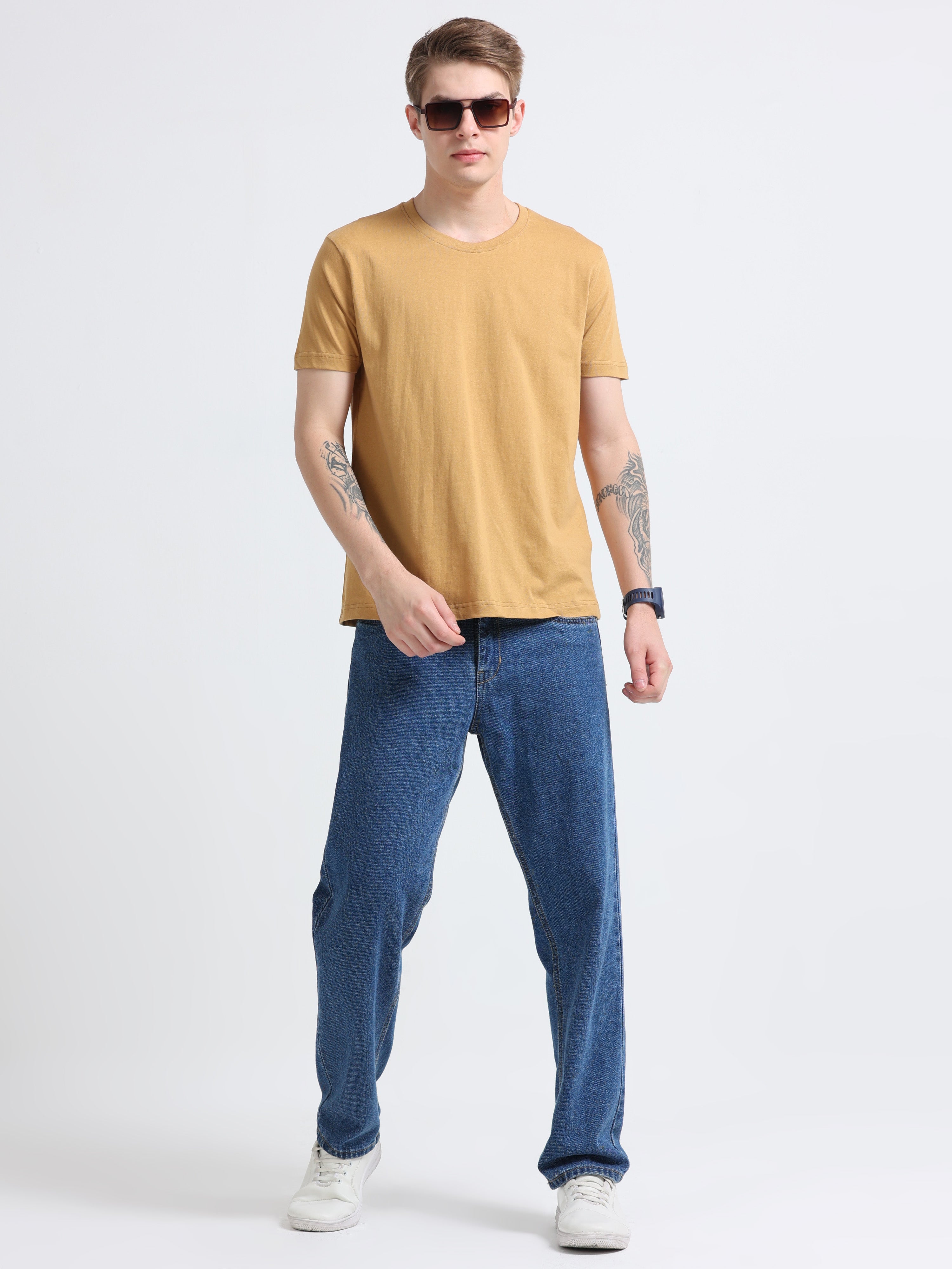 Men Cotton Biscuit Color Round Neck T-shirt