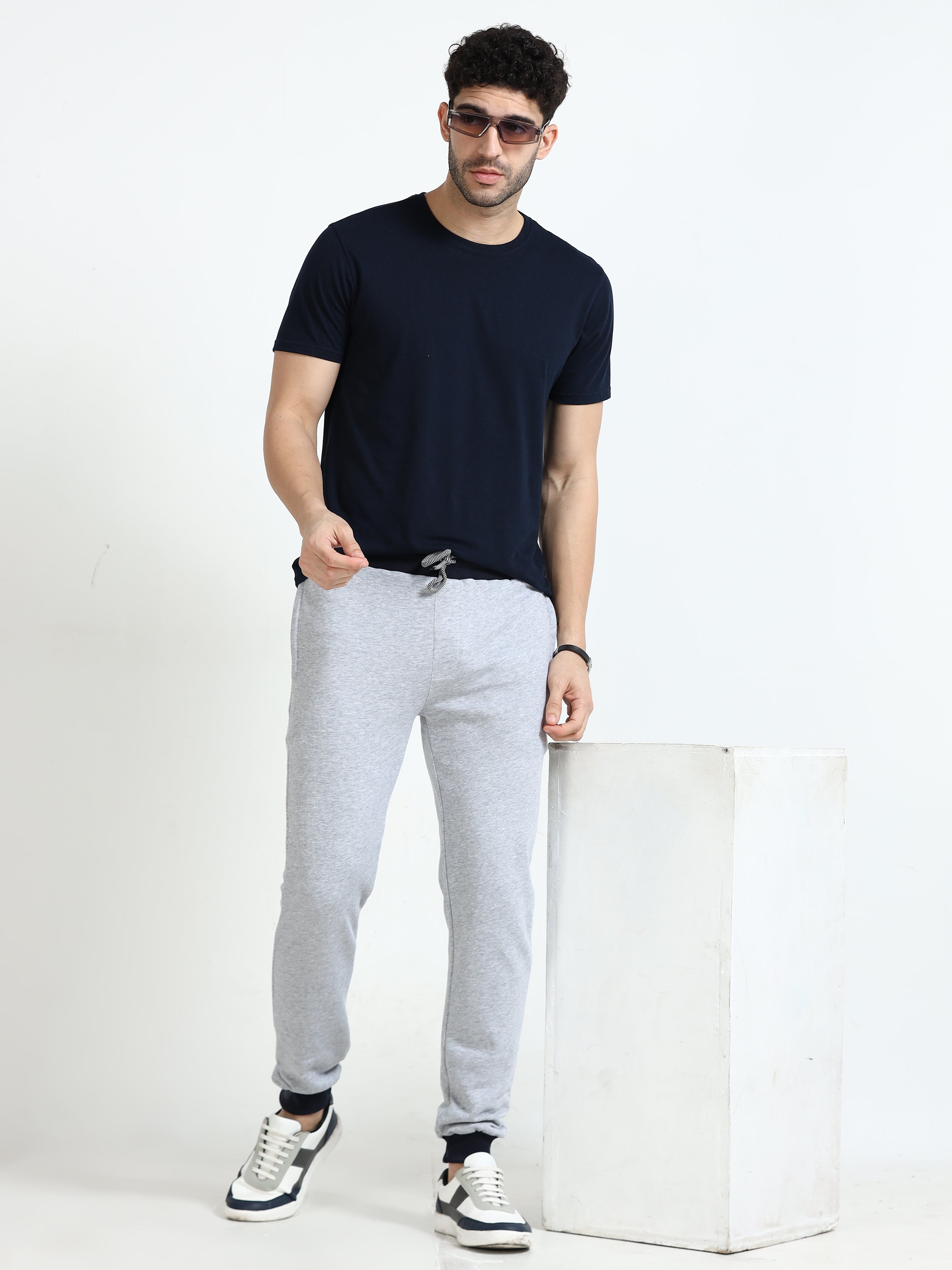 Men Track Pant with Zipper Pockets Grey